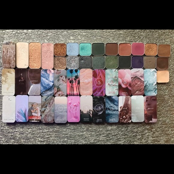 Lot of 47 Maskcara Beauty Products - Picture 3 of 6